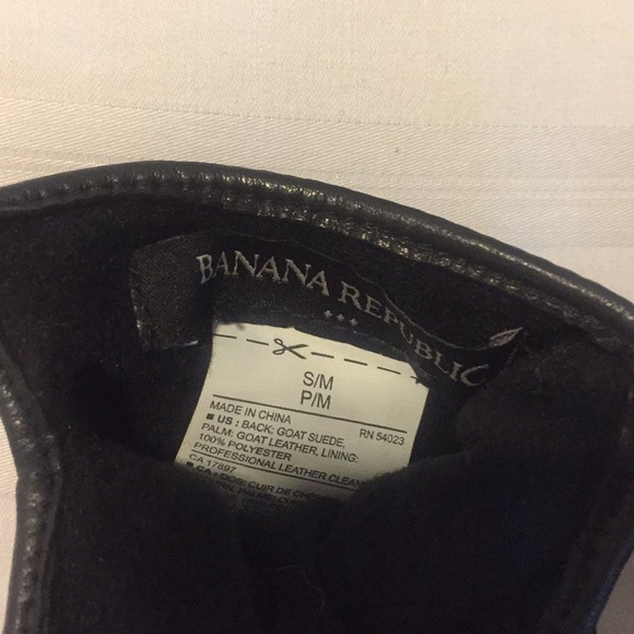Banana Republic Gloves - Picture 3 of 4